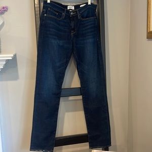 Frame Denim men’s jeans size 33. Worn once. Great condition!